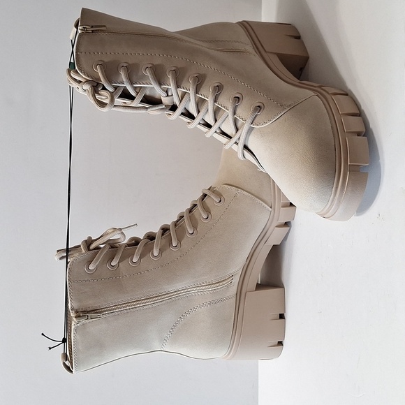 Maurices "NEW" Y2K Faux Suede Retro Chunky Heel Platform Lug Sole Boots Size 11 - Picture 6 of 10